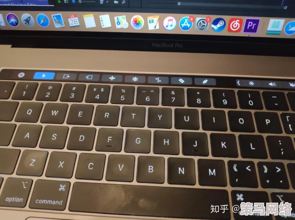 19岁macbookpro竟然还能卖到天价，内部性能竟然超越最新款，网友惊呼不可思议！